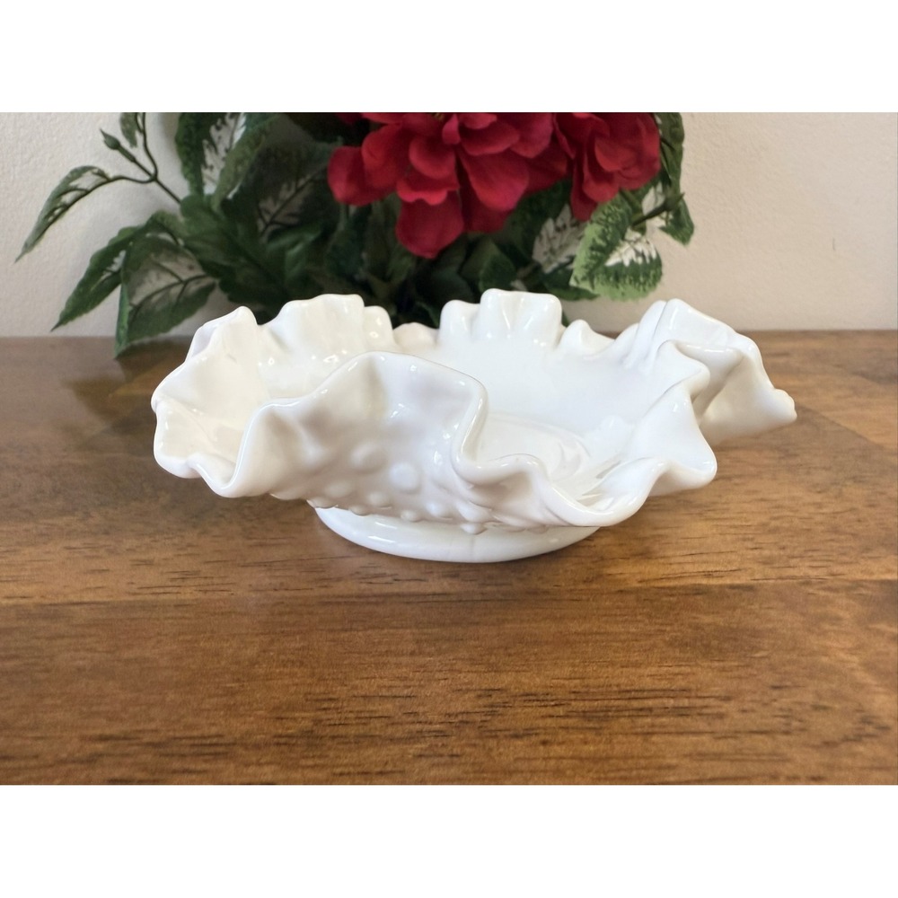 Vintage Fenton Style Hobnail Milk Glass Bowl Ruffled Edge Decorative‎ Dish